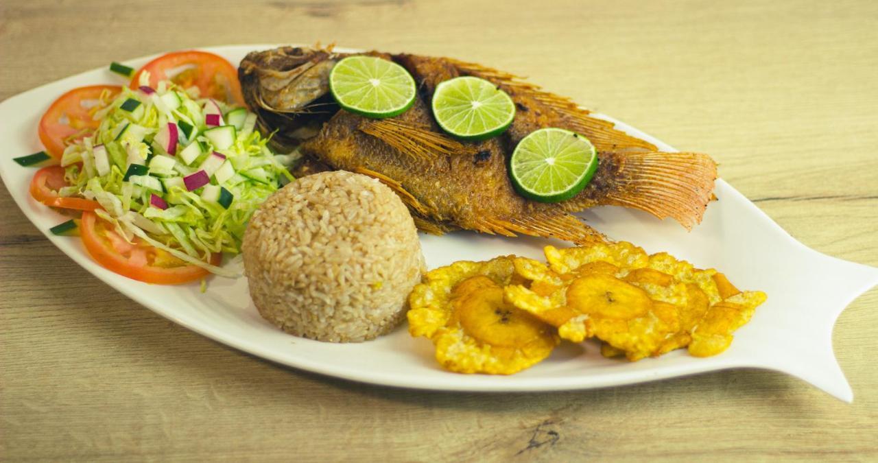 Hotel Los Veleros Santa Marta 외부 사진
